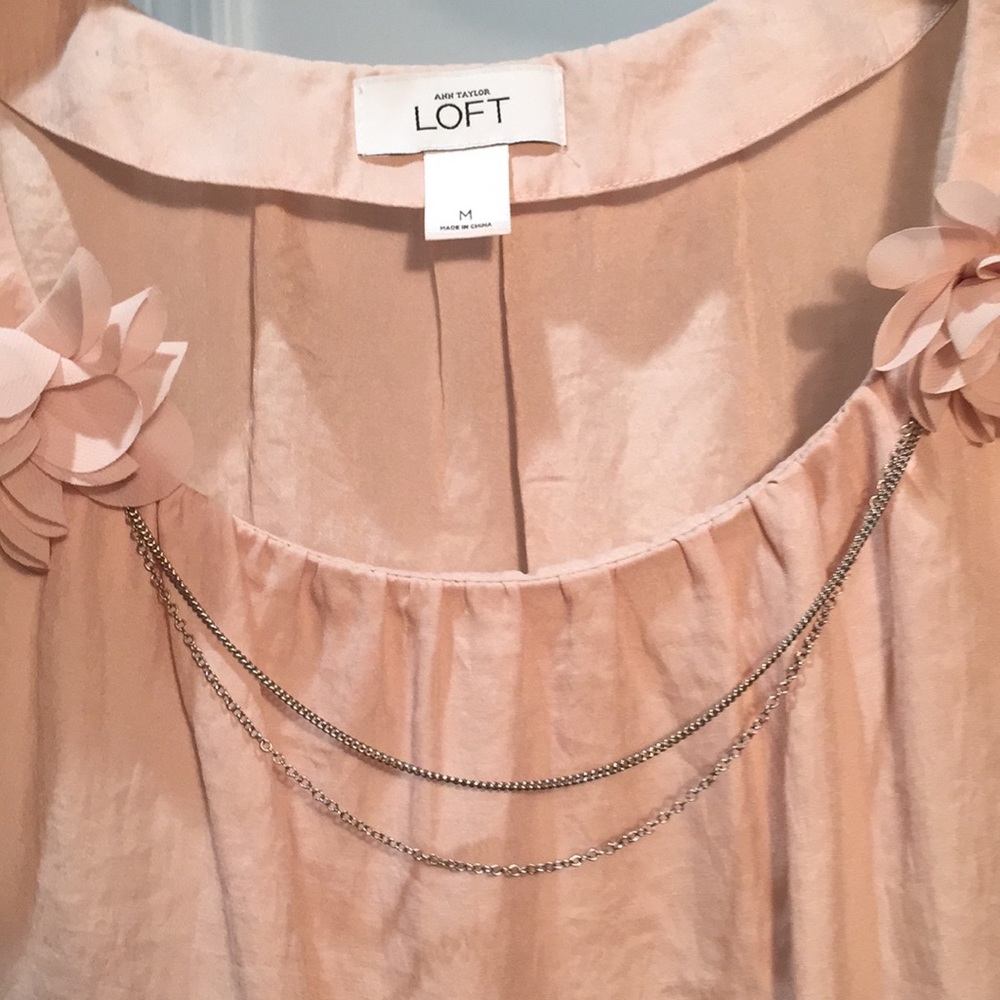 Loft tank, fabric flower and chain embellishments - Picture 3 of 7